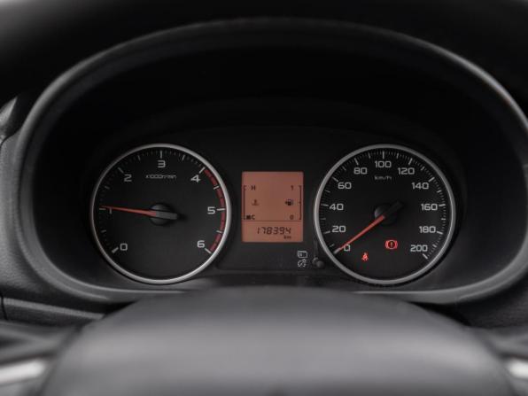 Mitsubishi L200 V с пробегом 2017 года, цена 1 899 000 рублей, 178394 км, offers.body_type.unknown, Автокод Объявления