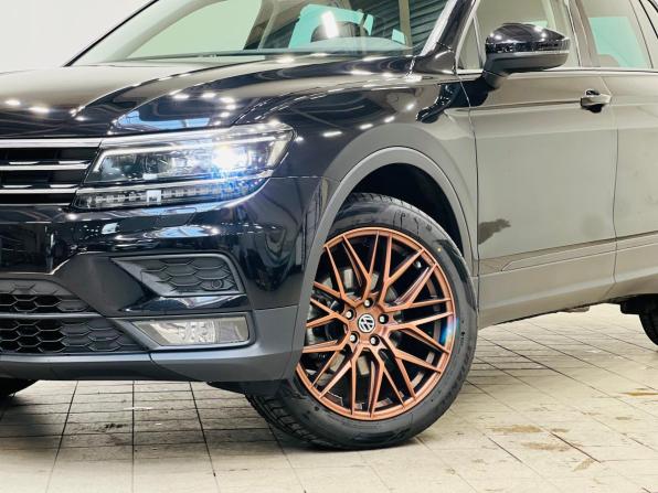 Volkswagen Tiguan II с пробегом 2019 года, цена 2 600 000 рублей, 130269 км, внедорожник, Автокод Объявления