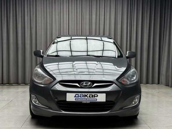 Hyundai Solaris I с пробегом 2013 года, цена 899 000 рублей, 117888 км, седан, Автокод Объявления