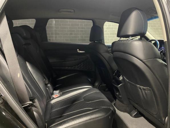 Hyundai Santa Fe IV с пробегом 2018 года, цена 2 800 000 рублей, 143208 км, внедорожник, Автокод Объявления