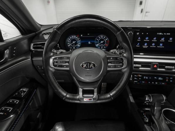 Kia K5 III с пробегом 2021 года, цена 2 920 000 рублей, 108223 км, седан, Автокод Объявления