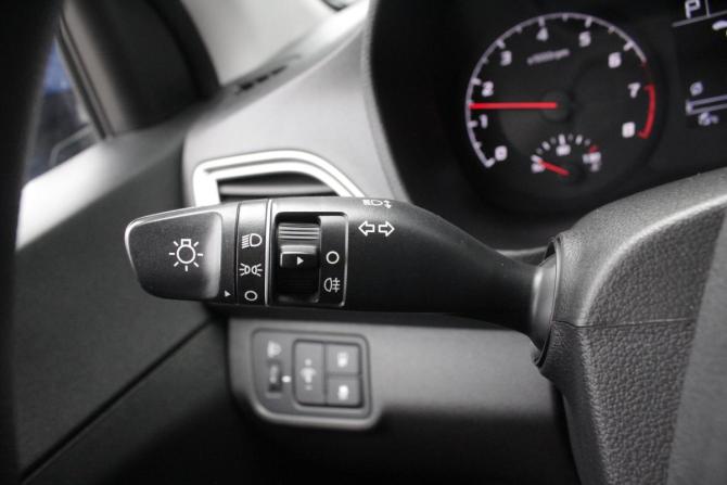Hyundai Solaris II Рестайлинг с пробегом 2021 года, цена 1 850 000 рублей, 29370 км, седан, Автокод Объявления