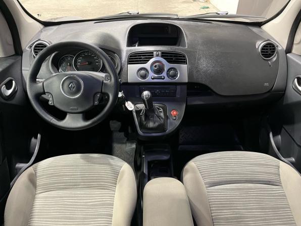 Renault Kangoo II с пробегом 2012 года, цена 895 000 рублей, 98299 км, компактвэн, Автокод Объявления