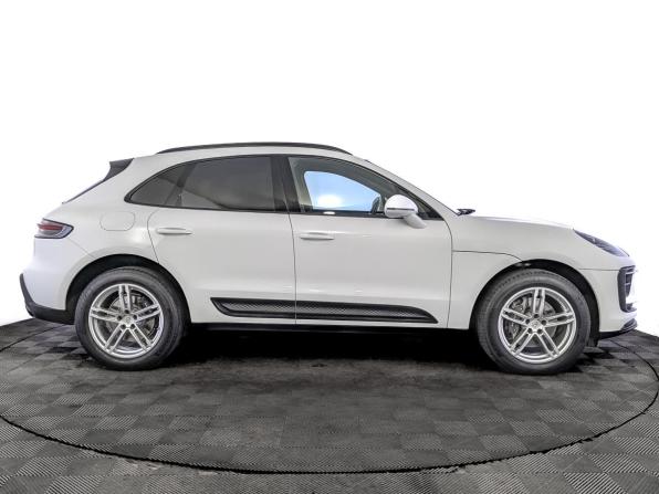 Porsche Macan I Рестайлинг 2 с пробегом 2022 года, цена 7 070 000 рублей, 44613 км, внедорожник, Автокод Объявления