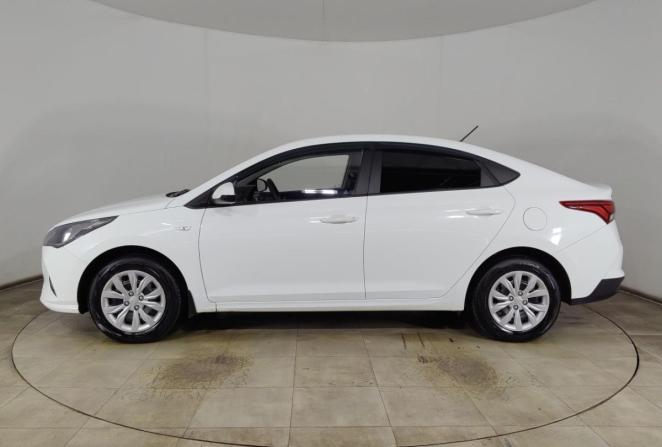 Hyundai Solaris II Рестайлинг с пробегом 2020 года, цена 1 320 000 рублей, 122630 км, седан, Автокод Объявления
