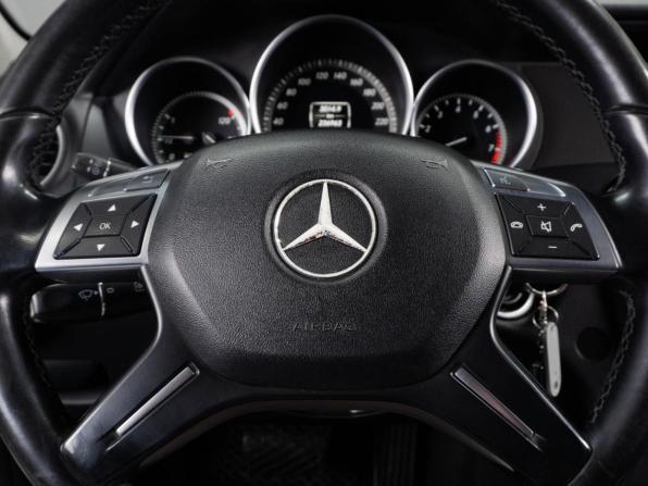 Mercedes-Benz C-Класс III (W204) Рестайлинг с пробегом 2012 года, цена 1 549 000 рублей, 236963 км, седан, Автокод Объявления