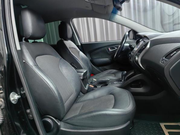 Hyundai ix35 I Рестайлинг с пробегом 2015 года, цена 1 328 000 рублей, 165312 км, внедорожник, Автокод Объявления