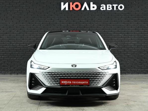 Changan UNI-V I с пробегом 2024 года, цена 2 550 000 рублей, 12341 км, лифтбек, Автокод Объявления