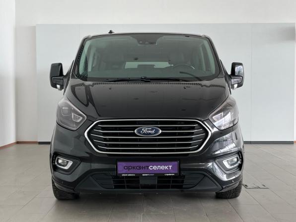 Ford Tourneo Custom I Рестайлинг с пробегом 2019 года, цена 3 250 000 рублей, 208000 км, минивэн, Автокод Объявления