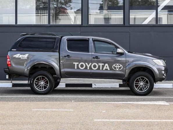Toyota Hilux VII Рестайлинг с пробегом 2014 года, цена 2 489 000 рублей, 206615 км, offers.body_type.unknown, Автокод Объявления
