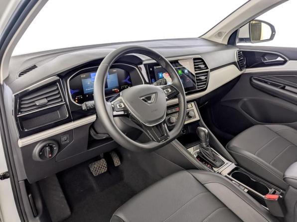 Jetta VS7 I Рестайлинг 1 с пробегом 2023 года, цена 1 970 000 рублей, 6500 км, внедорожник, Автокод Объявления