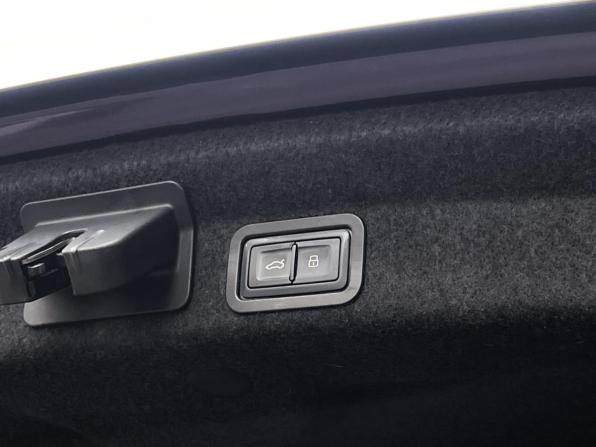 Audi A6 V (C8) с пробегом 2020 года, цена 2 599 000 рублей, 198544 км, седан, Автокод Объявления