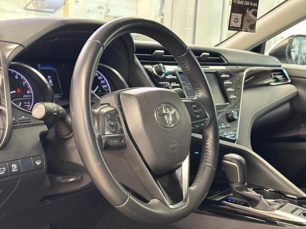 Toyota Camry VIII (XV70) с пробегом 2019 года, цена 2 620 000 рублей, 124852 км, седан, Автокод Объявления