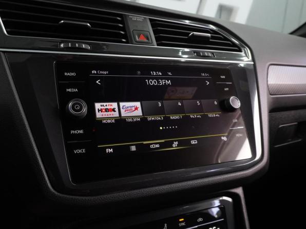 Volkswagen Tiguan II Рестайлинг с пробегом 2021 года, цена 2 999 000 рублей, 96308 км, внедорожник, Автокод Объявления