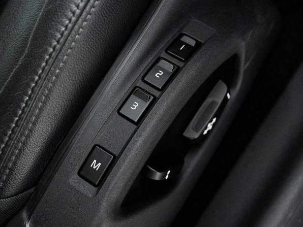 Volvo S60 II Рестайлинг с пробегом 2015 года, цена 1 250 000 рублей, 78800 км, седан, Автокод Объявления