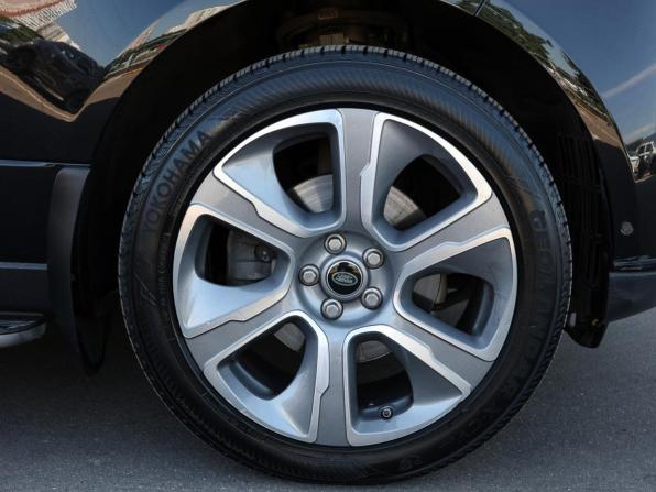 Land Rover Range Rover IV Рестайлинг с пробегом 2018 года, цена 5 499 000 рублей, 151951 км, внедорожник, Автокод Объявления