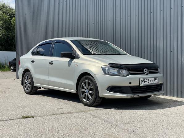 Volkswagen Polo V с пробегом 2013 года, цена 200 000 рублей, 220000 км, седан, Автокод Объявления