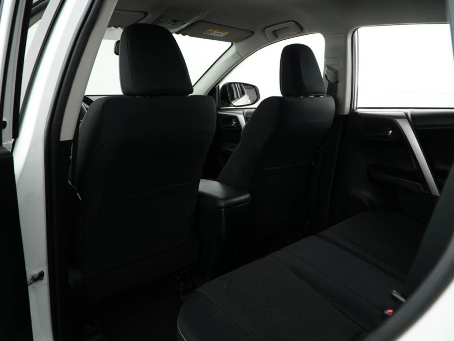Toyota RAV4 IV (XA40) Рестайлинг Москва  - изображение 11