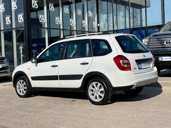 Lada (ВАЗ) Kalina II с пробегом 2015 года, цена 640 000 рублей, 71281 км, универсал, Автокод Объявления