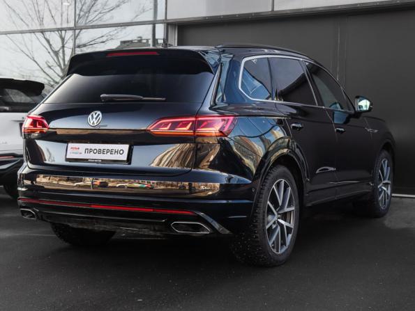 Volkswagen Touareg III с пробегом 2019 года, цена 5 700 000 рублей, 91779 км, внедорожник, Автокод Объявления