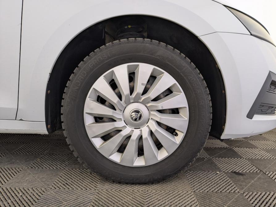 Skoda Octavia IV (A8) Москва  - изображение 18