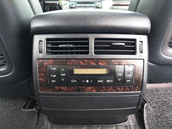 Toyota Land Cruiser 200 Series с пробегом 2011 года, цена 3 020 000 рублей, 151684 км, внедорожник, Автокод Объявления