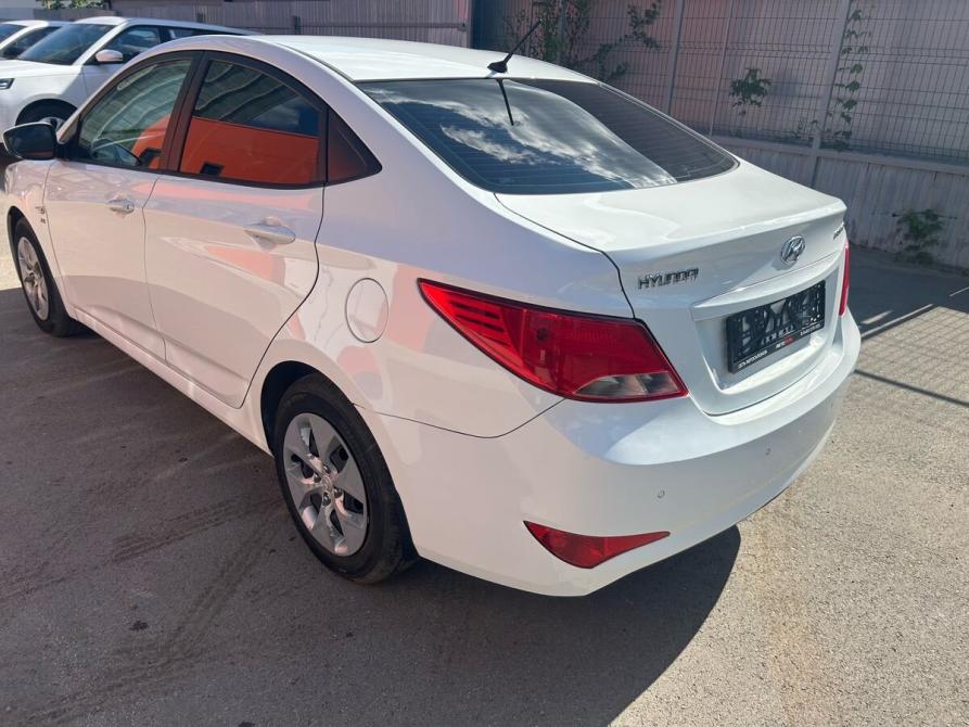 Hyundai Solaris I Рестайлинг Сызрань  - изображение 7