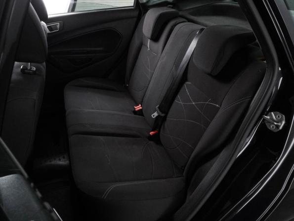 Ford Fiesta Mk6 Рестайлинг с пробегом 2015 года, цена 774 000 рублей, 140103 км, седан, Автокод Объявления