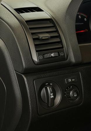 SsangYong Rexton I с пробегом 2009 года, цена 875 000 рублей, 337852 км, внедорожник, Автокод Объявления