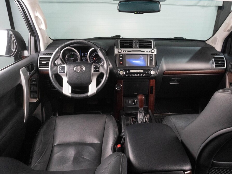 Toyota Land Cruiser Prado 150 Series Рестайлинг 1 Сургут  - изображение 6