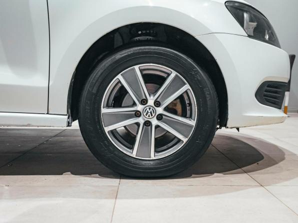 Volkswagen Polo V с пробегом 2015 года, цена 548 925 рублей, 288149 км, седан, Автокод Объявления