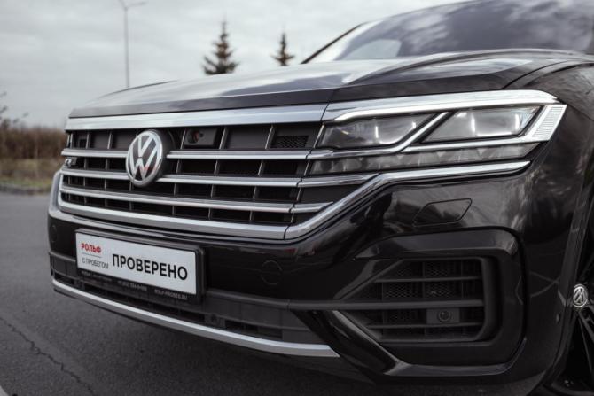 Volkswagen Touareg III с пробегом 2019 года, цена 4 799 700 рублей, 139885 км, внедорожник, Автокод Объявления