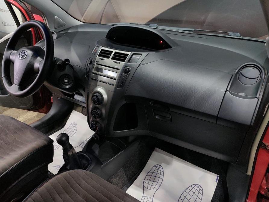 Toyota Yaris II Рестайлинг Ставрополь  - изображение 9