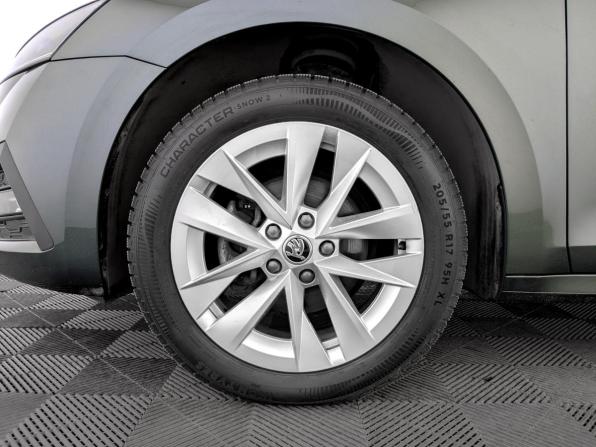 Skoda Octavia IV (A8) с пробегом 2020 года, цена 2 290 000 рублей, 96555 км, лифтбек, Автокод Объявления
