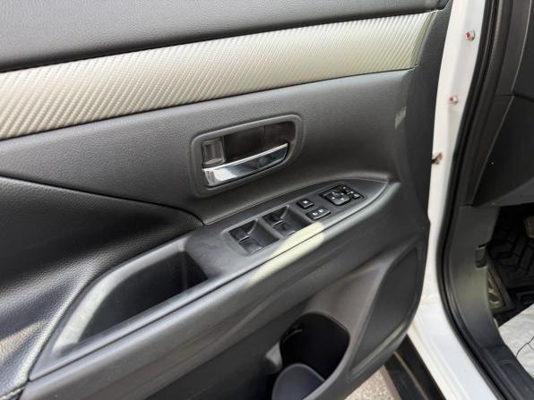 Mitsubishi Outlander III с пробегом 2014 года, цена 1 239 000 рублей, 251000 км, внедорожник, Автокод Объявления