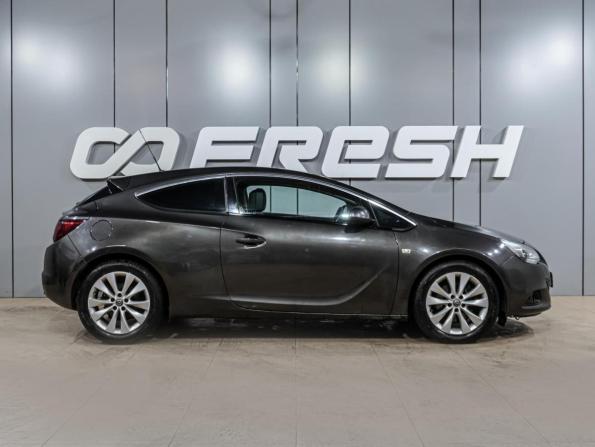 Opel Astra J Рестайлинг с пробегом 2012 года, цена 749 000 рублей, 203598 км, хэтчбек, Автокод Объявления
