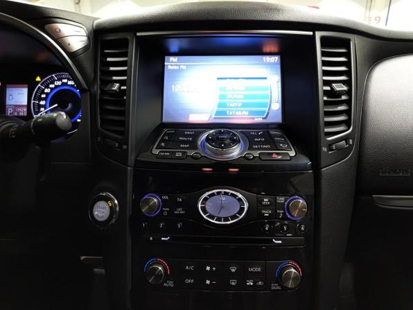 Infiniti QX70 с пробегом 2013 года, цена 2 100 000 рублей, 199288 км, внедорожник, Автокод Объявления