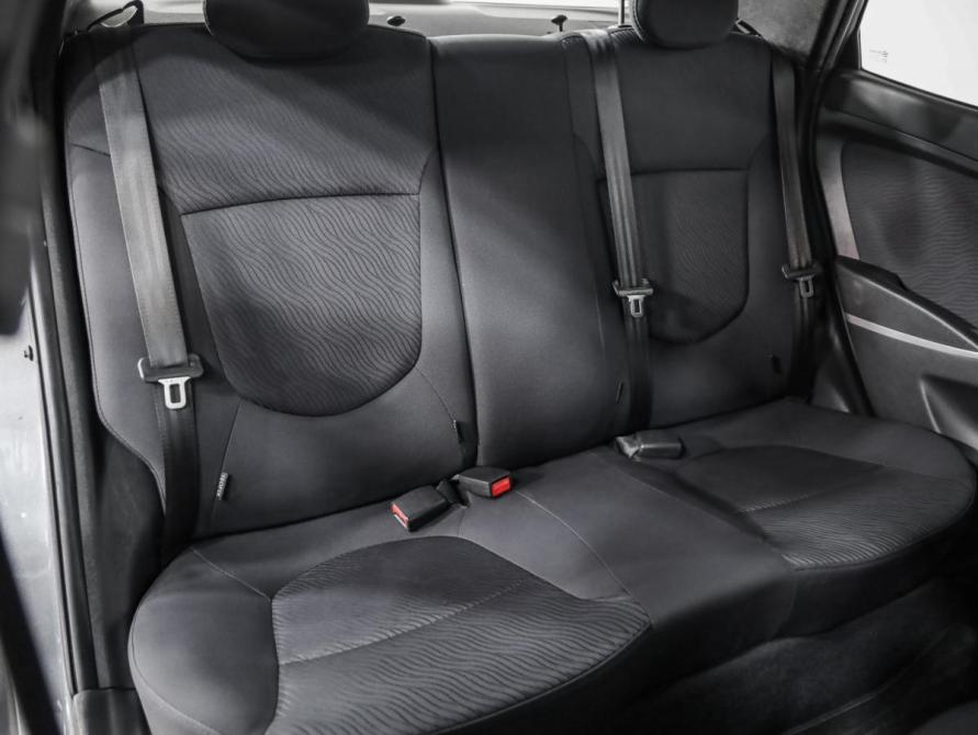 Hyundai Solaris I Санкт-Петербург  - изображение 19
