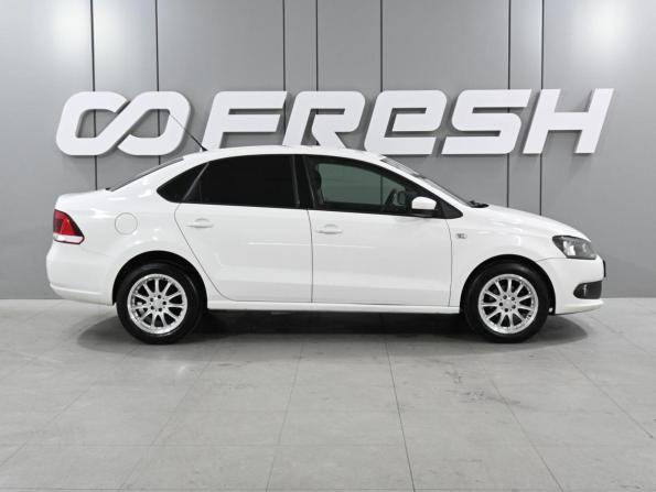Volkswagen Polo V с пробегом 2012 года, цена 919 000 рублей, 165748 км, седан, Автокод Объявления