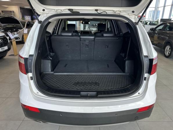 Hyundai Santa Fe III с пробегом 2014 года, цена 1 740 000 рублей, 204000 км, внедорожник, Автокод Объявления