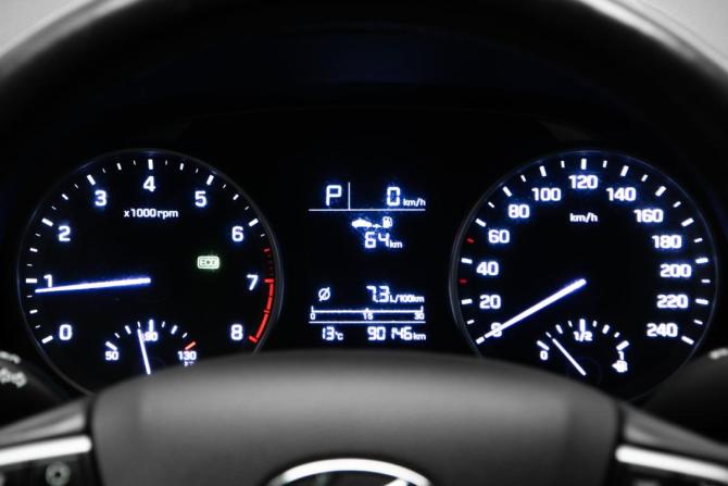 Hyundai Elantra VI (AD) с пробегом 2018 года, цена 1 614 000 рублей, 89970 км, седан, Автокод Объявления
