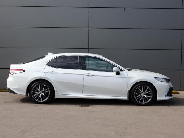 Toyota Camry VIII (XV70) Рестайлинг с пробегом 2021 года, цена 2 899 000 рублей, 148565 км, седан, Автокод Объявления