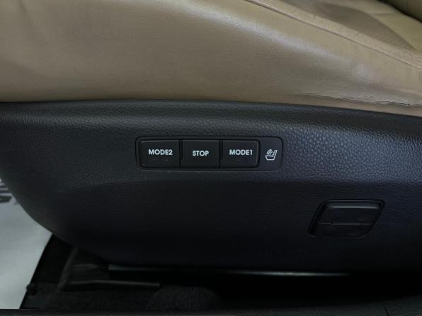 Hyundai Grandeur V с пробегом 2012 года, цена 1 590 000 рублей, 131336 км, седан, Автокод Объявления