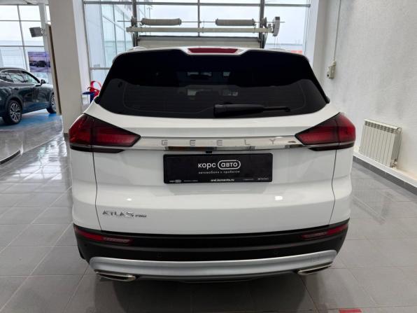 Geely Atlas Pro с пробегом 2022 года, цена 1 820 000 рублей, 32084 км, внедорожник, Автокод Объявления