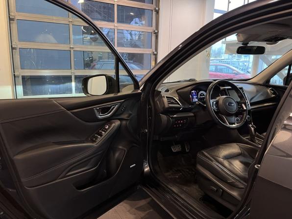 Subaru Forester V с пробегом 2018 года, цена 3 250 000 рублей, 101999 км, внедорожник, Автокод Объявления