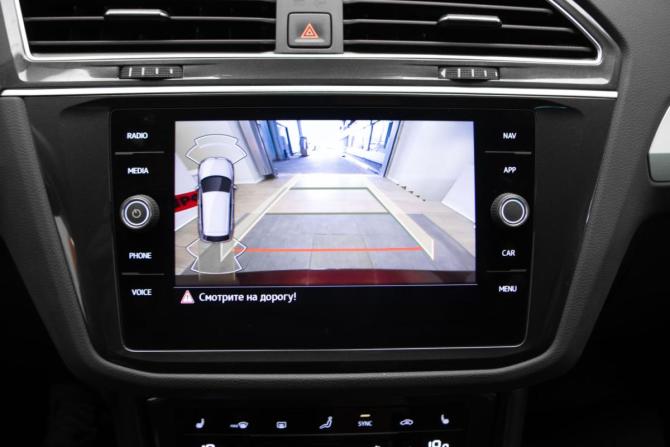 Volkswagen Tiguan II Рестайлинг с пробегом 2021 года, цена 3 750 000 рублей, 38434 км, внедорожник, Автокод Объявления