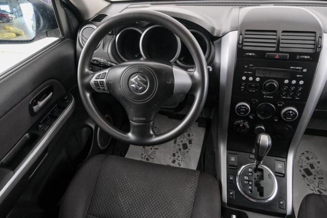 Suzuki Grand Vitara II Рестайлинг с пробегом 2010 года, цена 1 049 000 рублей, 177400 км, внедорожник, Автокод Объявления