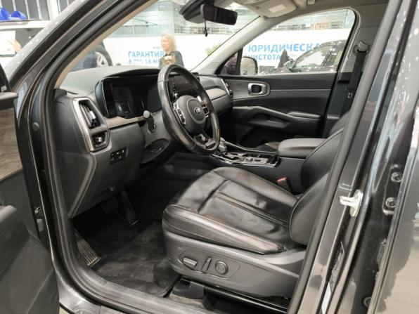 Kia Sorento IV с пробегом 2021 года, цена 3 300 000 рублей, 111000 км, внедорожник, Автокод Объявления
