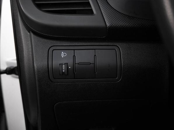 Hyundai Solaris I Рестайлинг с пробегом 2015 года, цена 922 000 рублей, 145000 км, седан, Автокод Объявления