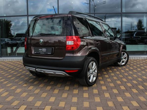 Skoda Yeti I с пробегом 2013 года, цена 700 000 рублей, 220315 км, внедорожник, Автокод Объявления